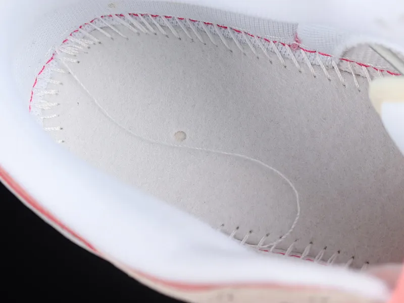 All Categories Nk SB Dunk Series Nk SB Dunk Low Low-top Sneakers Cost-effective Edition Nk Dunk Low SE 2023 Year of the Rabbit Limited SB Smashing Backboard Fashion Casual Sneakers DO9457-100